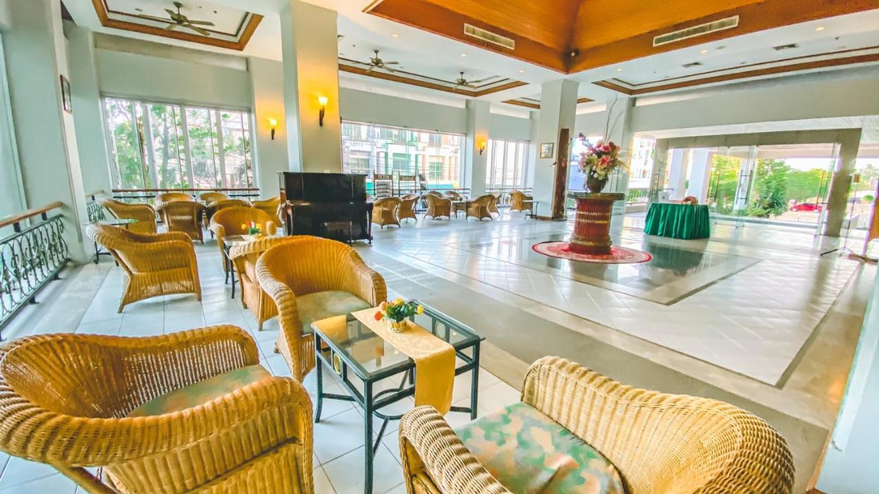 K Park Grand Hotel Sha Plus Certified Surat Thani Dış mekan fotoğraf