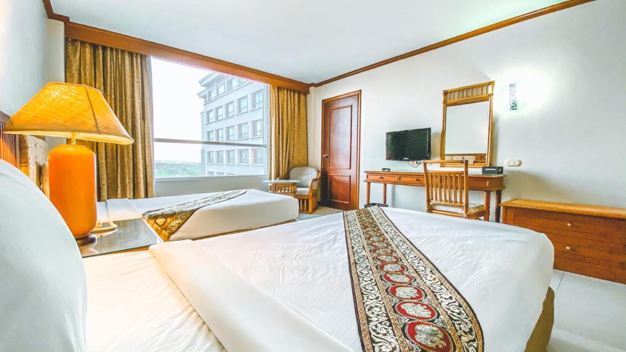 K Park Grand Hotel Sha Plus Certified Surat Thani Dış mekan fotoğraf