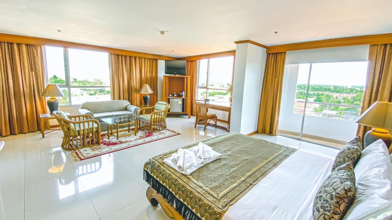 K Park Grand Hotel Sha Plus Certified Surat Thani Dış mekan fotoğraf