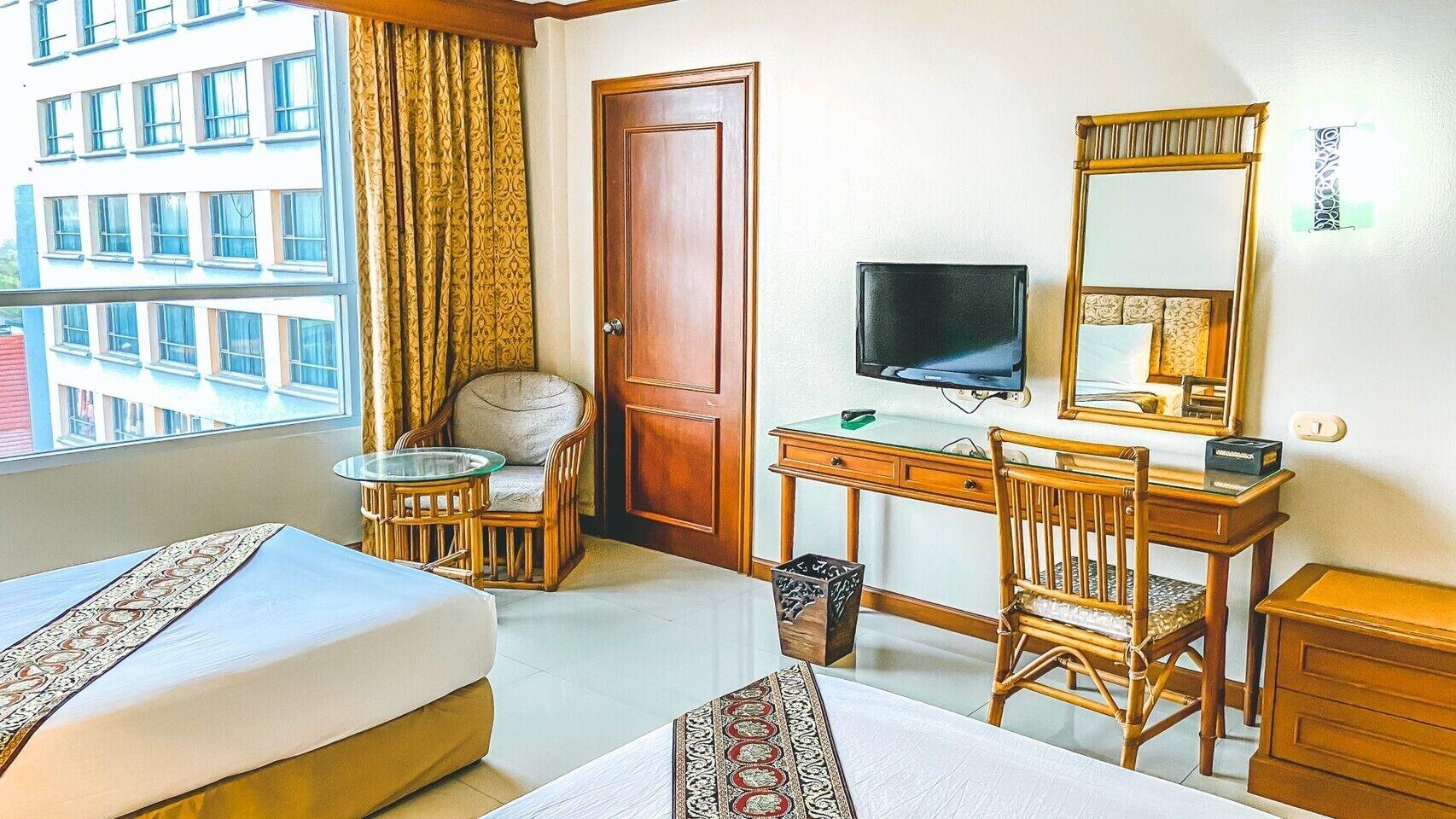 K Park Grand Hotel Sha Plus Certified Surat Thani Dış mekan fotoğraf